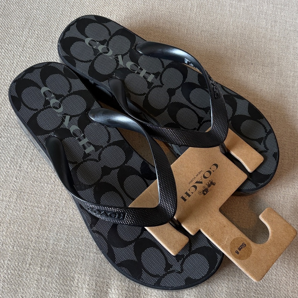 Coach Size 8 Black Signature Monogram Platform Flip Flop Sandals NEW WITH TAGS - Picture 12 of 12